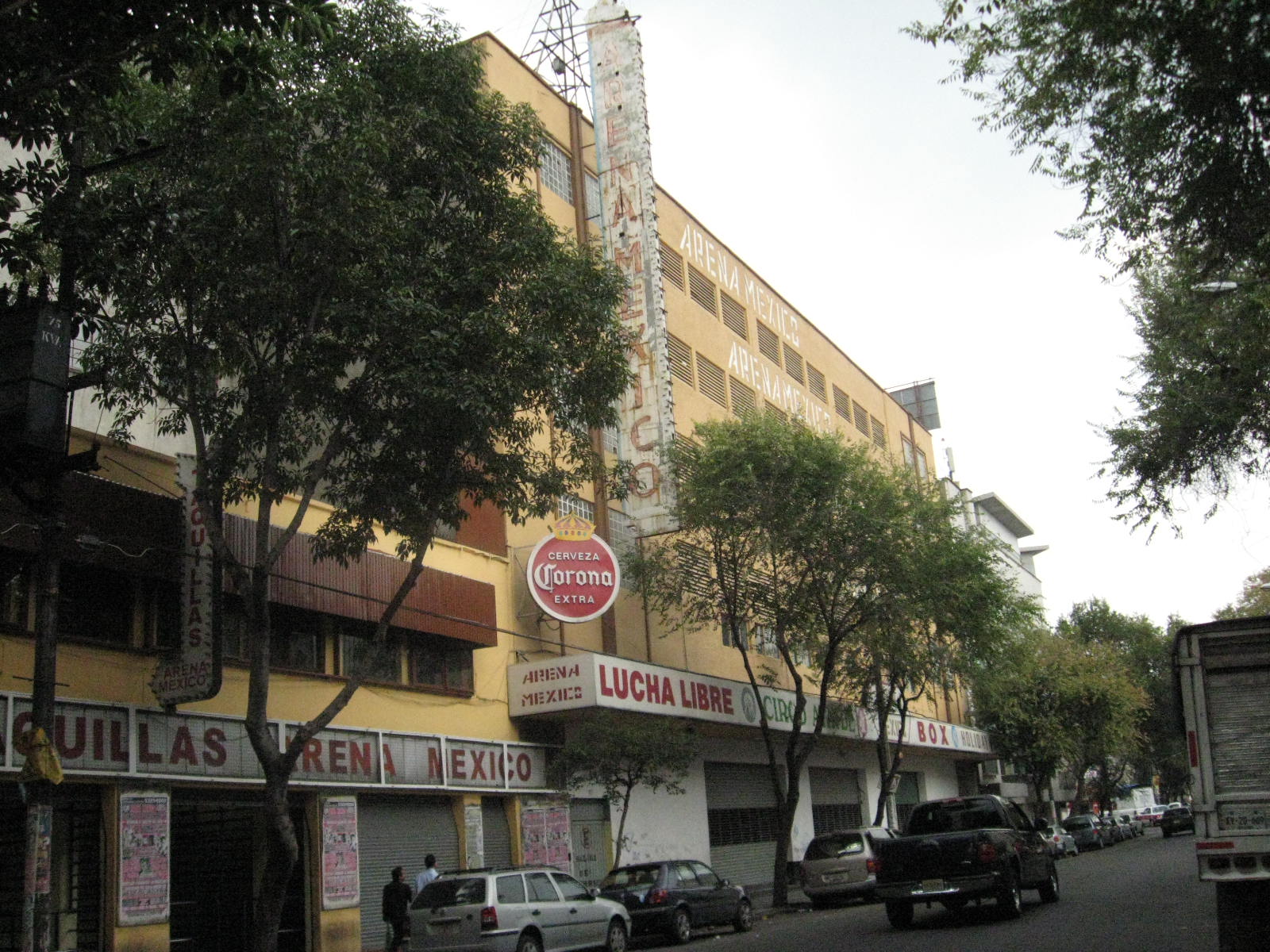 Lucha Libre at Arena México