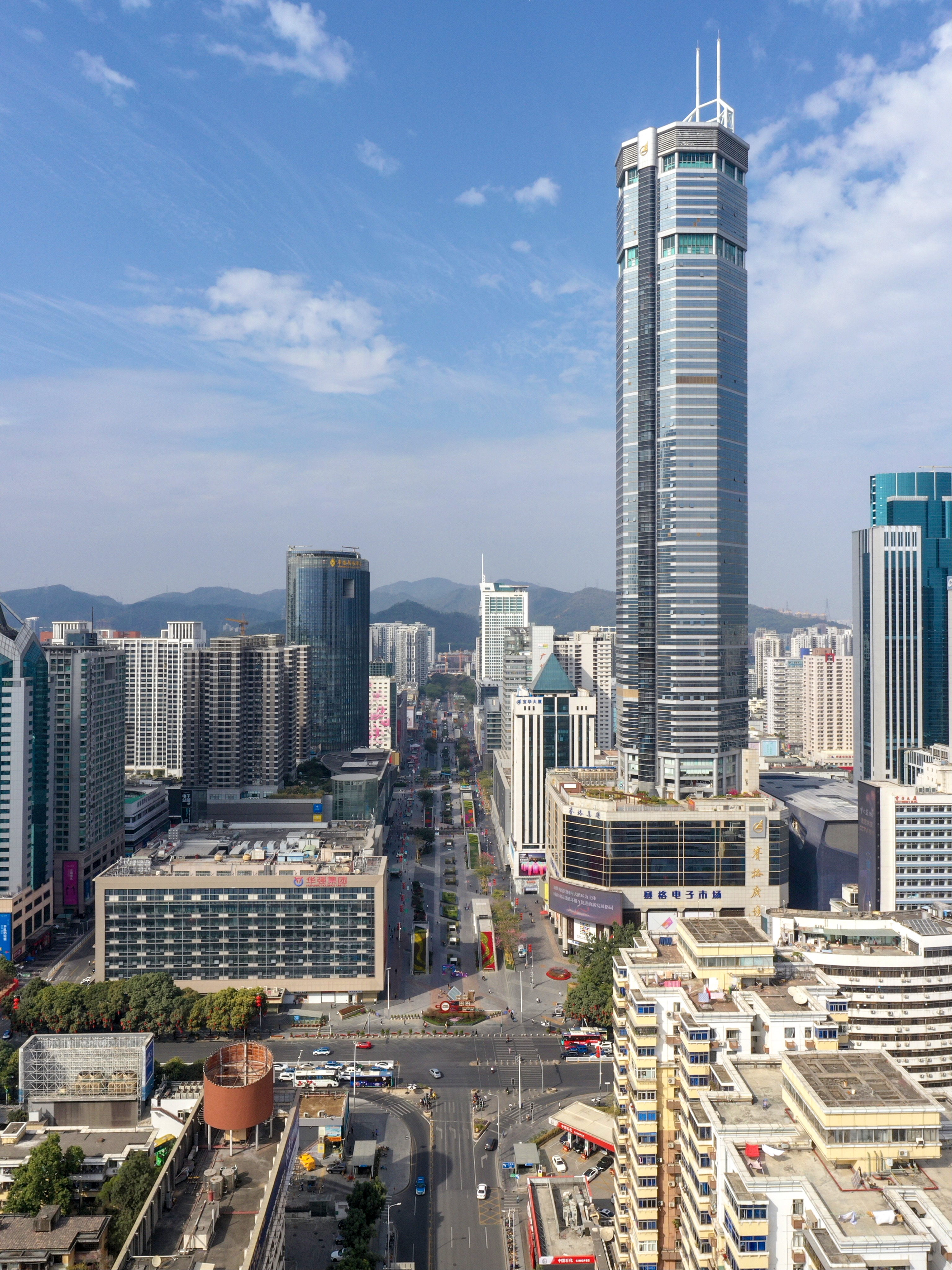 Huaqiangbei Electronics Market