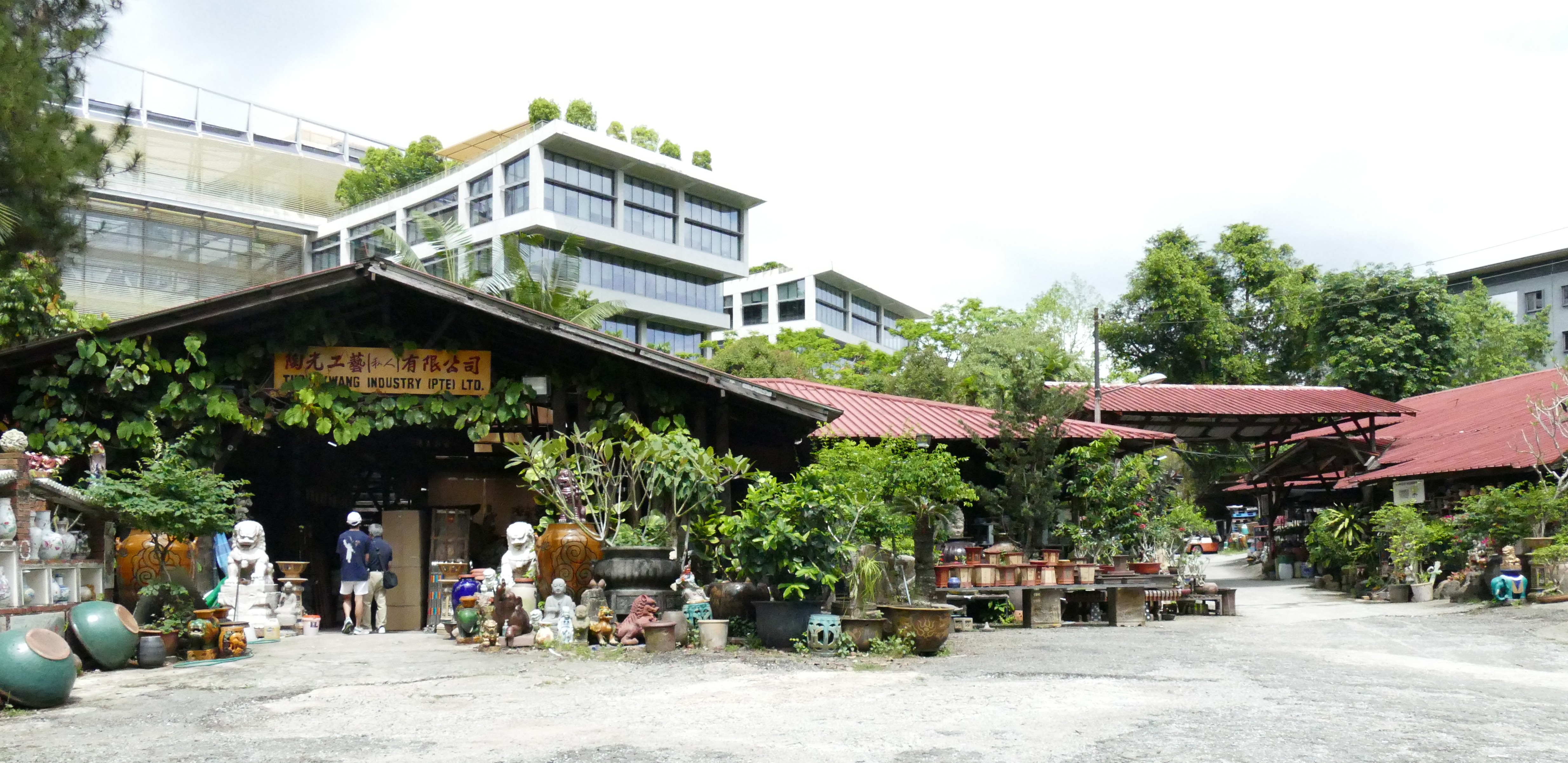 Thow Kwang Pottery Jungle