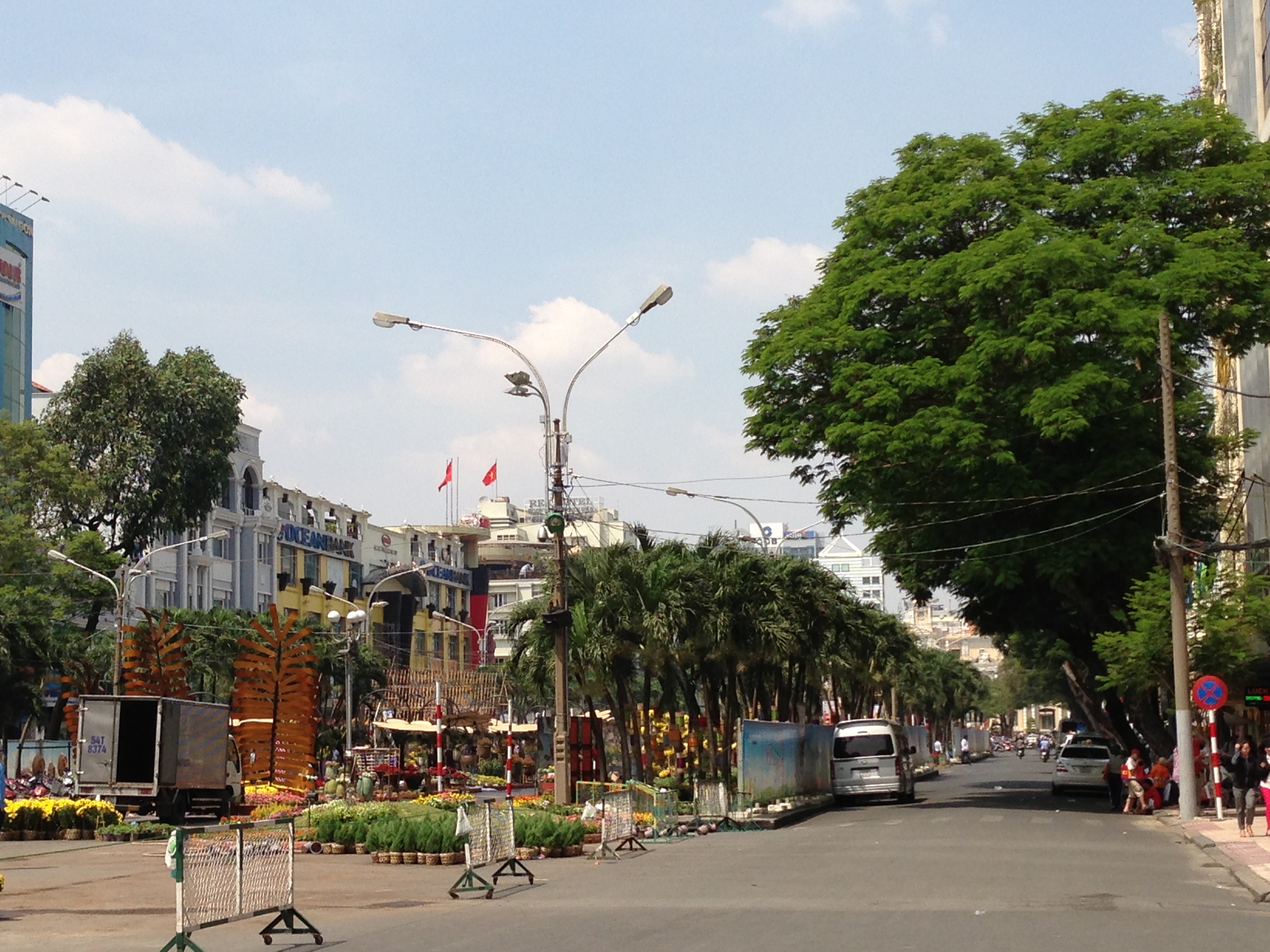 Nguyen Hue Walking Street