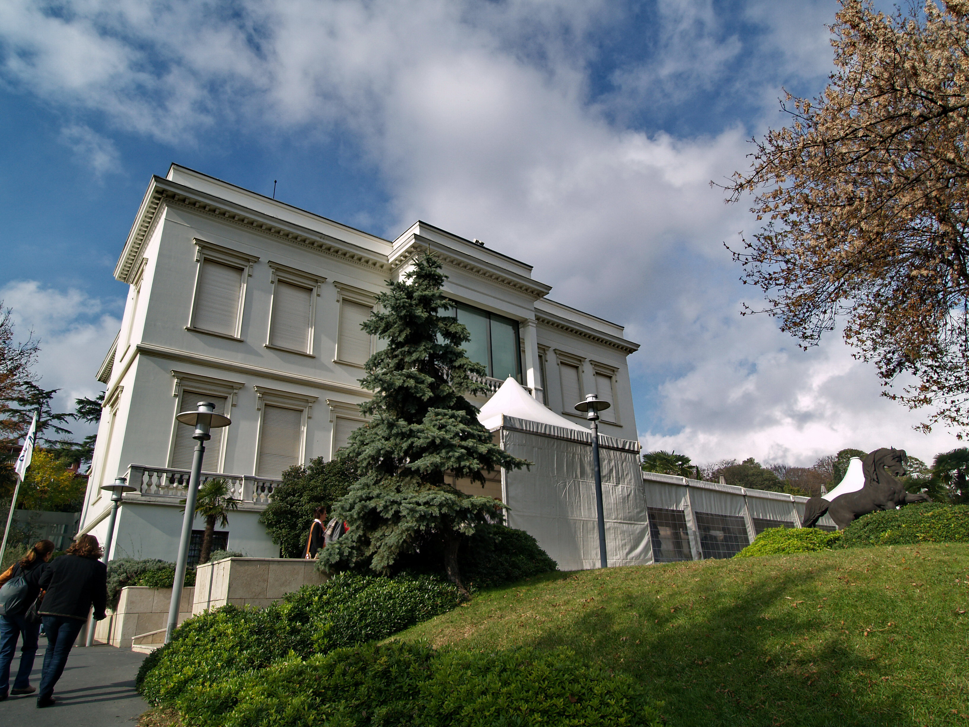Sakip Sabanci Museum