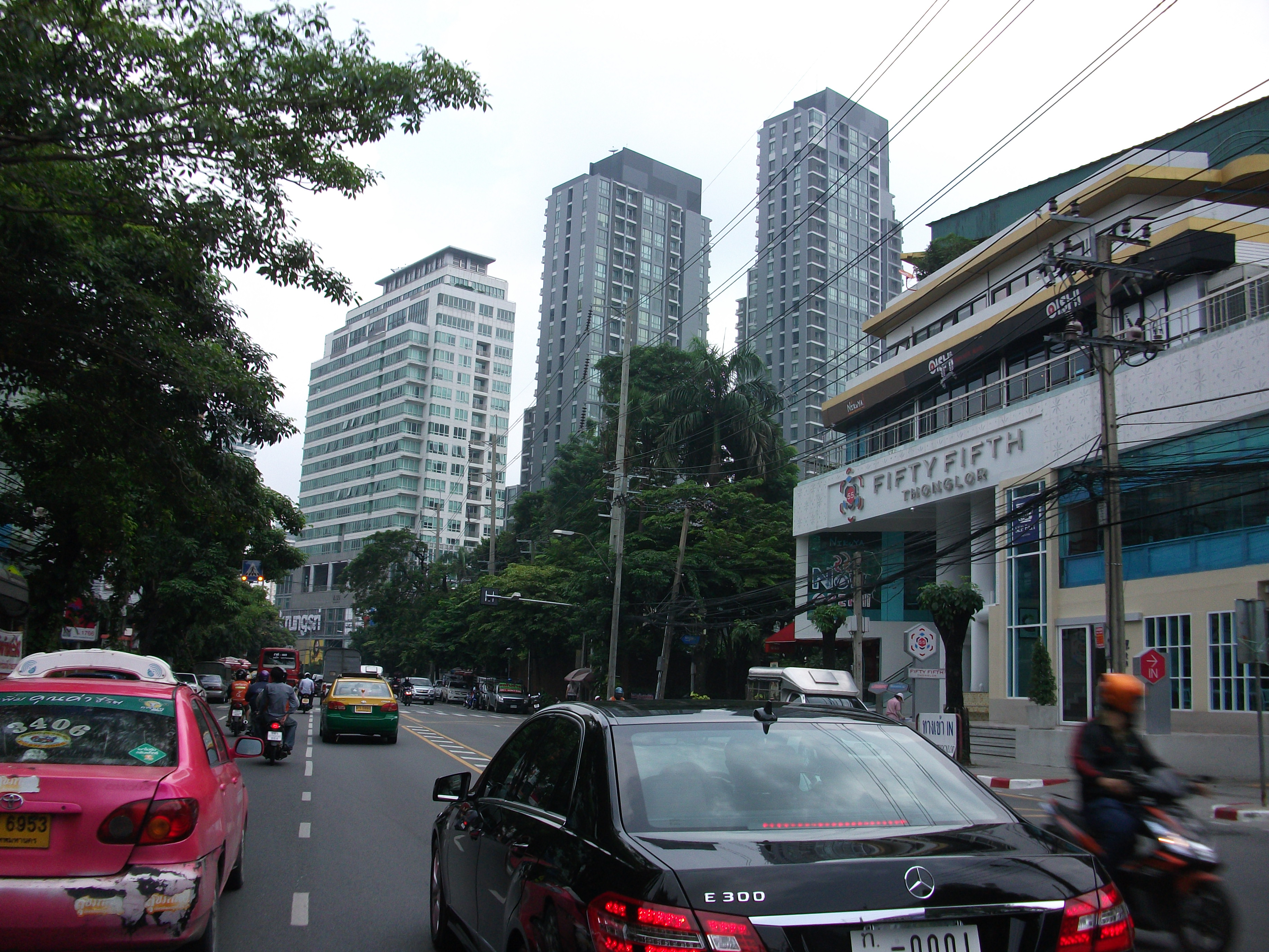 Thonglor (Thong Lo)