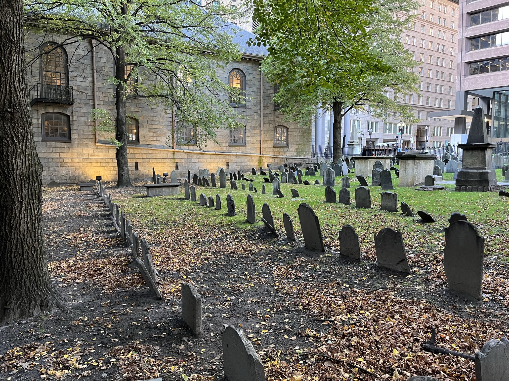 King's Chapel & Burying Ground