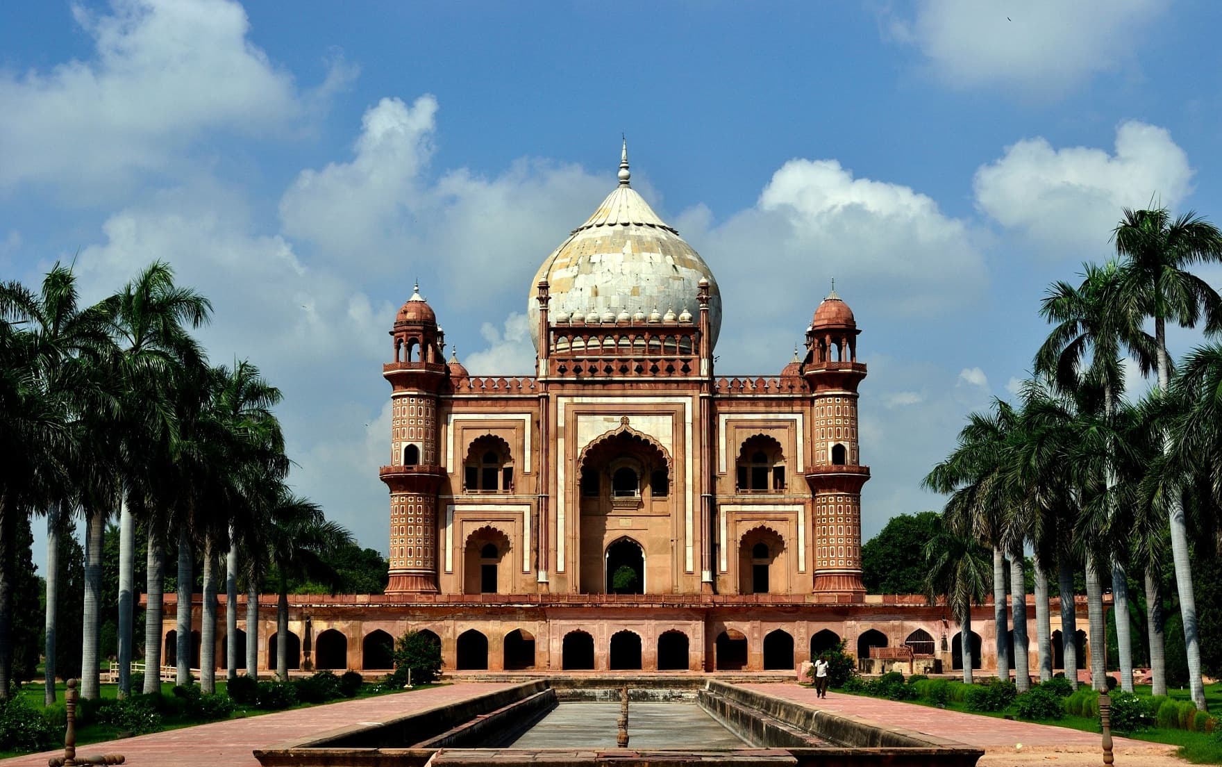Safdarjung's Tomb