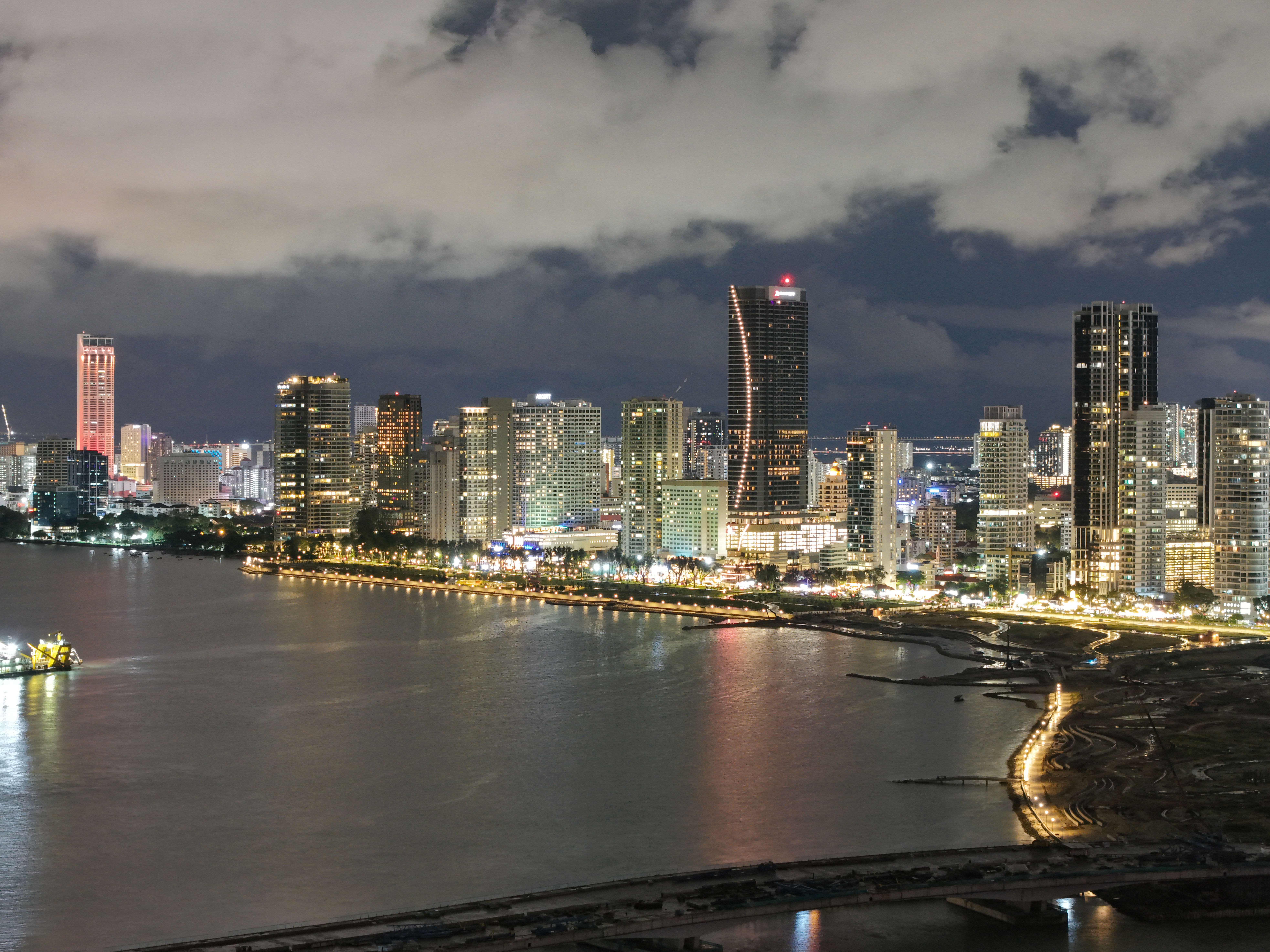 Gurney Drive Hawker Centre