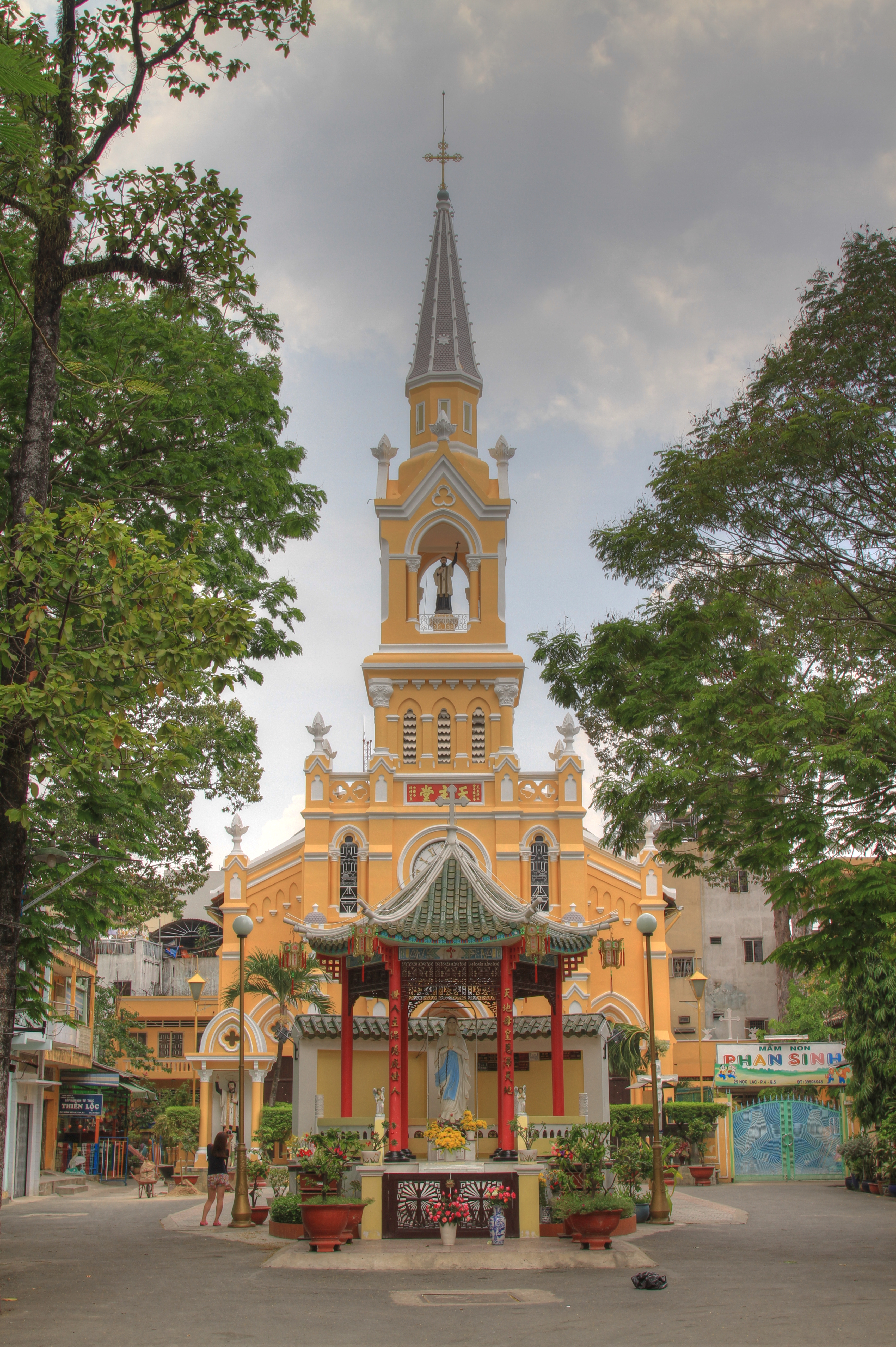 Ông Bon Pagoda (Chợ Lớn)