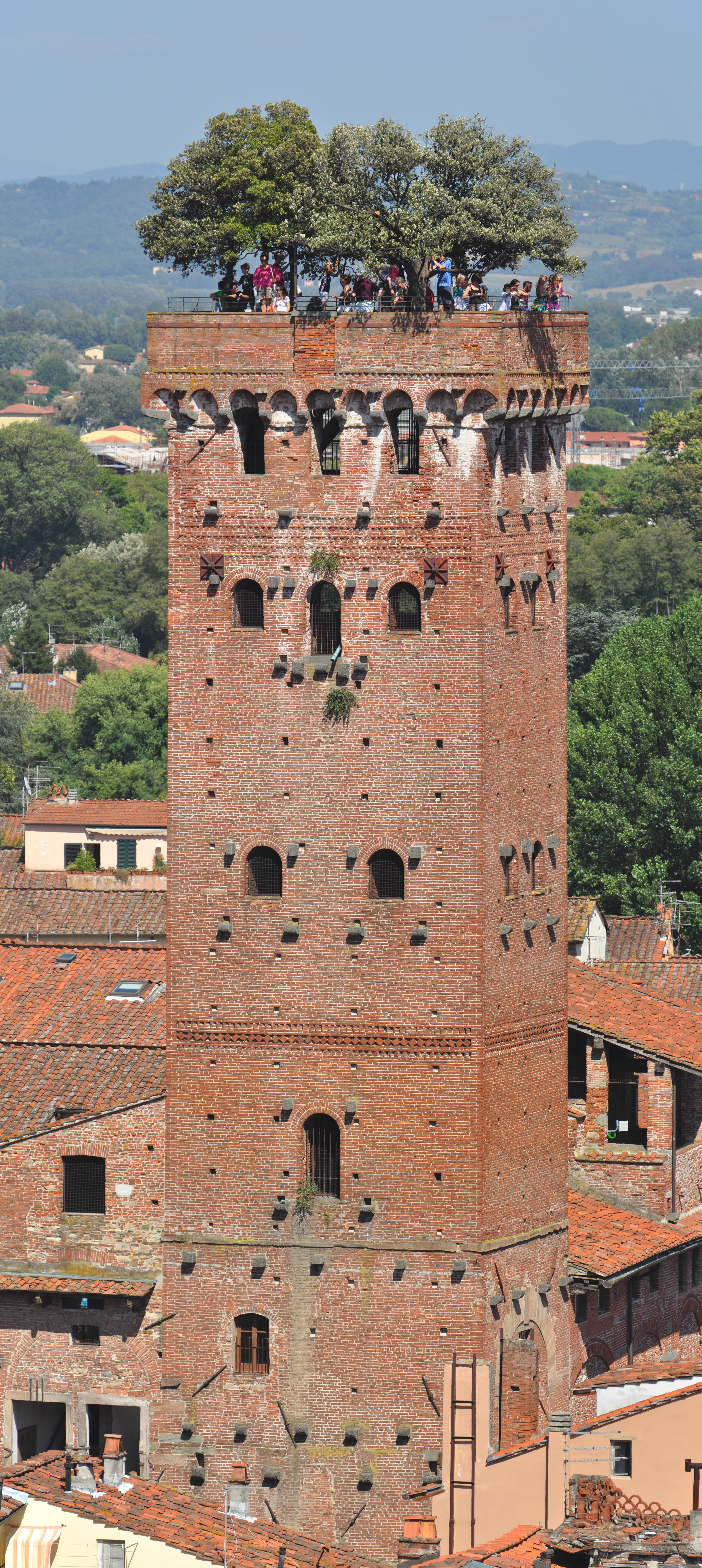 Torre Guinigi