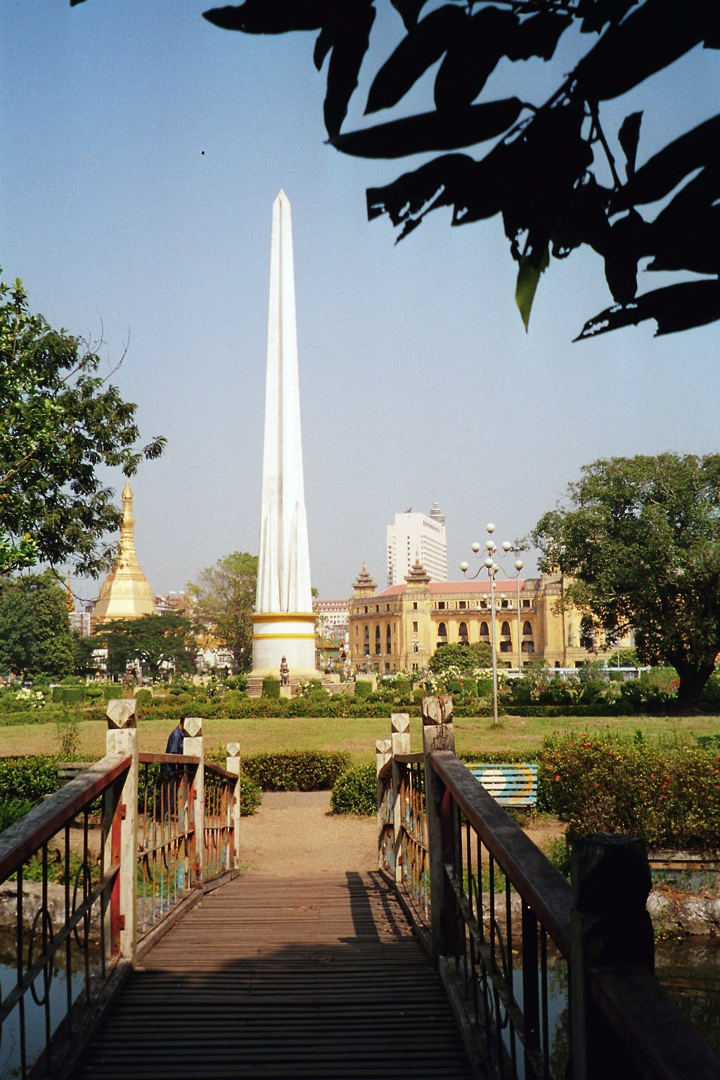 Maha Bandula Park